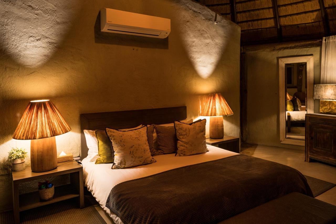 Mowani Mountain Camp Hotel Khorixas Exterior photo