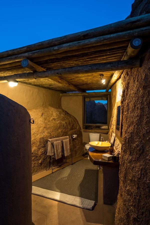 Mowani Mountain Camp Hotel Khorixas Exterior photo